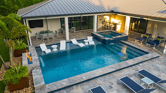 Larsen's Pool Palermo Tampa Aerial-58