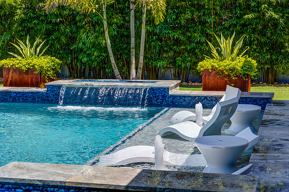 Larsen's Pool Palermo Tampa Details-19