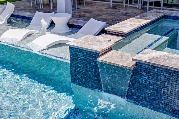 Larsen's Pool Palermo Tampa Details-22