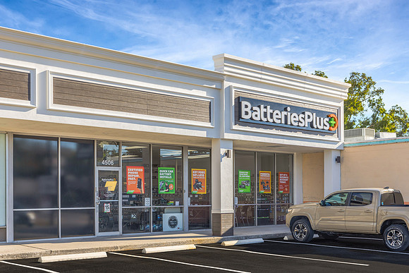 Tampa Constructors 4502 W. Kennedy Blvd.-18