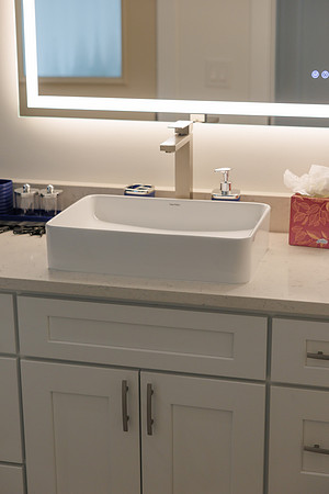 UR Cabinets CFL Eden Roc Cir Details-33
