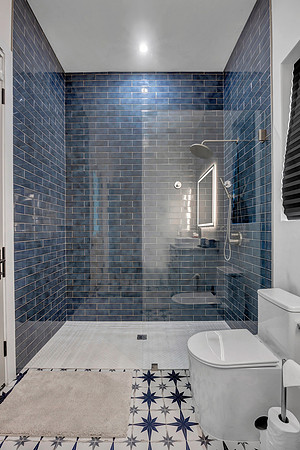 UR Cabinets CFL Eden Roc Cir-14