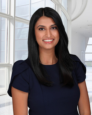 FCS Arushi Thaper MD Headshot 4