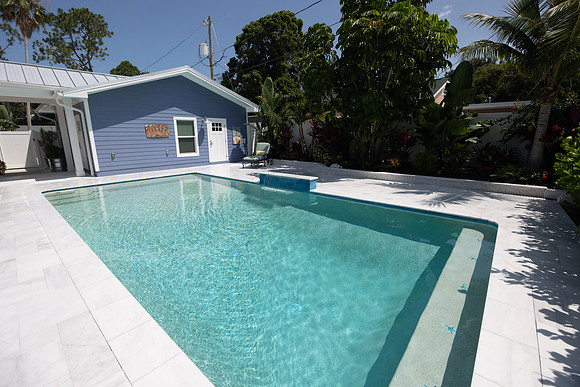 Larsen's Pool 319 Bailey St Safety Harbor-21