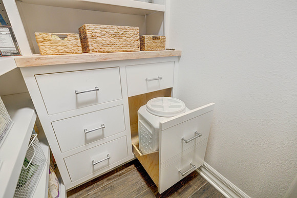 Miriam Cabinet Chic-48