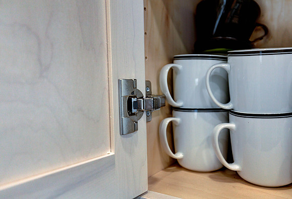 Miriam Cabinet Chic-31