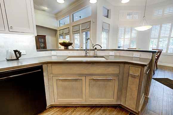 Miriam Cabinet Chic-11