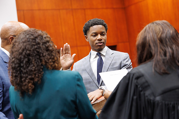 Robert Morris Swear In Tampa-200