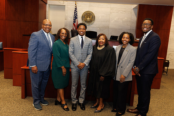 Robert Morris Swear In Tampa-241