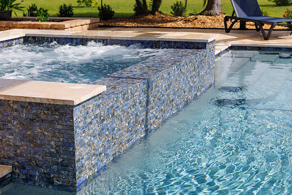 Larsen's Merz Pool Riverview Details-51