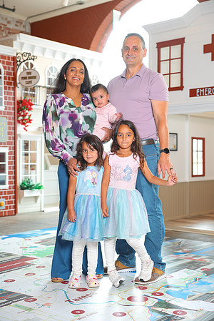 Fatima Family Portraits Tampa Fire Museum-14