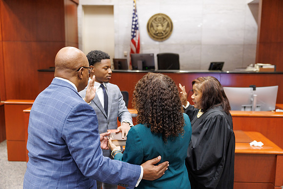 Robert Morris Swear In Tampa-193