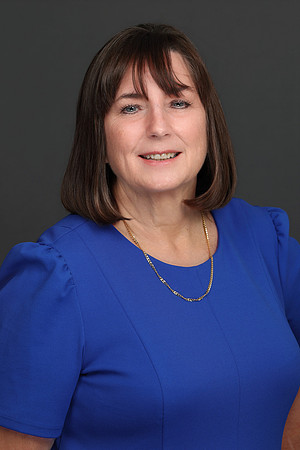 Ginny Parsons Business Headshot Session-1