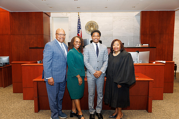 Robert Morris Swear In Tampa-238