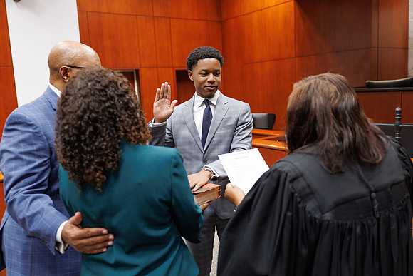 Robert Morris Swear In Tampa-171