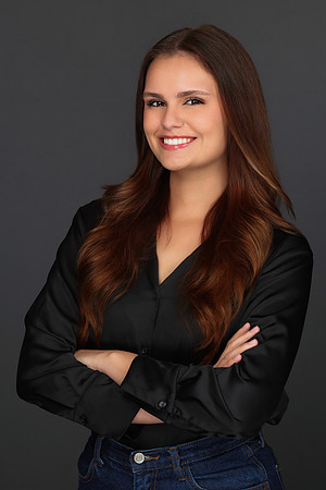 Ashley Guiney Professional Headshot-2