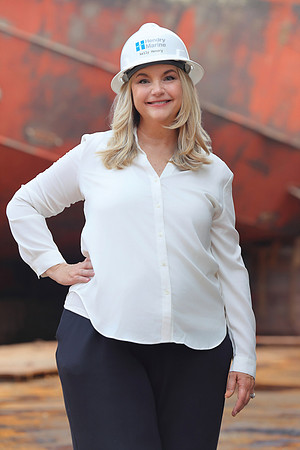 Kelly Hendry Headshots-20
