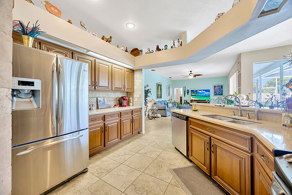 Candy Smith 22725 Arborglen Court-29