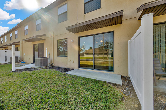 Shelley 10253 Villa Palazzo Ct.-42