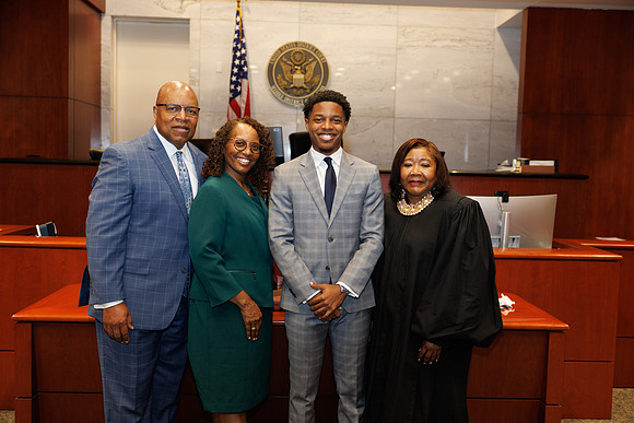 Robert Morris Swear In Tampa-208