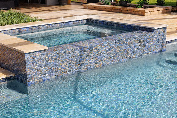 Larsen's Merz Pool Riverview Details-26