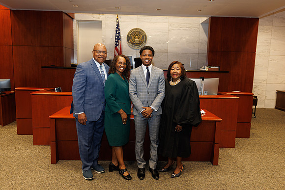 Robert Morris Swear In Tampa-211