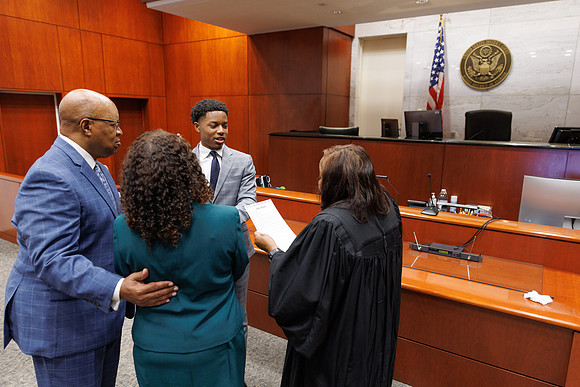 Robert Morris Swear In Tampa-175