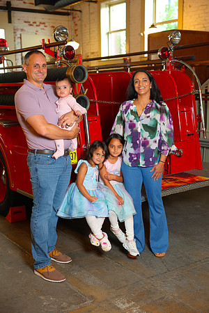 Fatima Family Portraits Tampa Fire Museum-2