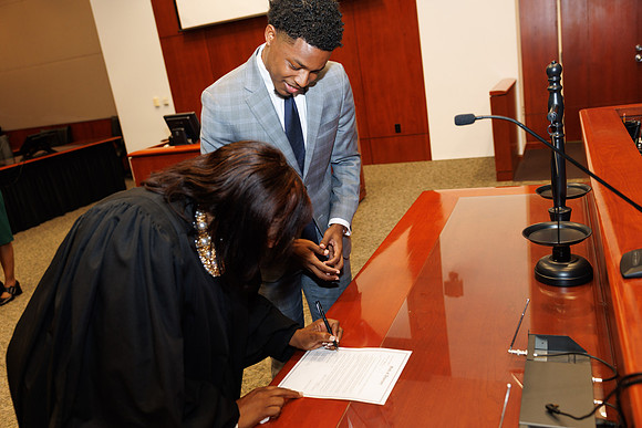 Robert Morris Swear In Tampa-262