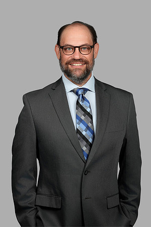 Lowell Walters Headshot Gray 2
