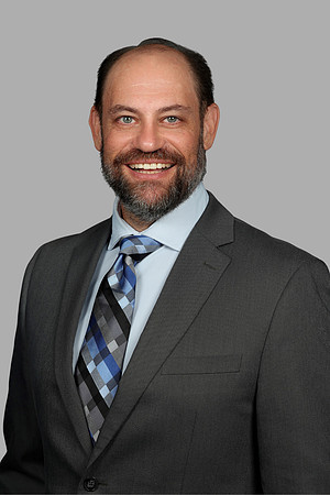 Lowell Walters Headshot Gray 7