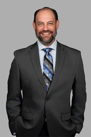 Lowell Walters Headshot Gray 8