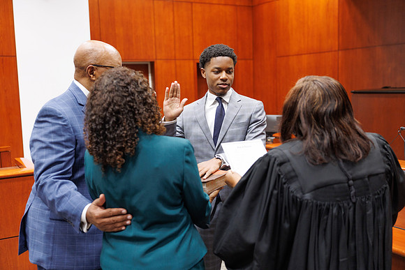 Robert Morris Swear In Tampa-195