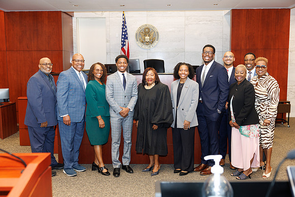 Robert Morris Swear In Tampa-254