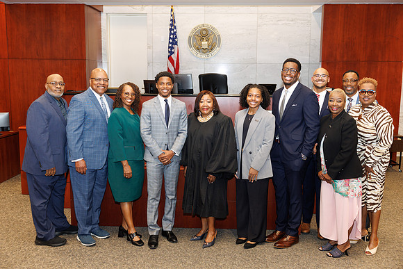 Robert Morris Swear In Tampa-251