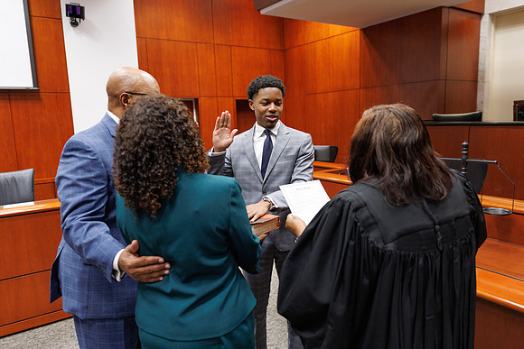 Robert Morris Swear In Tampa-173