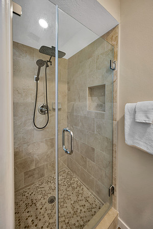 Lynn Davis 2409 Arborwood Dr.-35