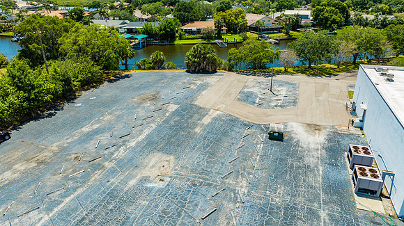 Paul Cross 5500 Memorial Hwy Aerial-54
