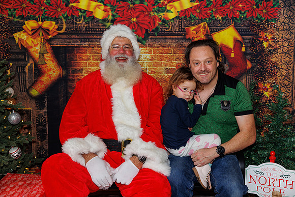 Live Oak Christmas December 14th 2024-62