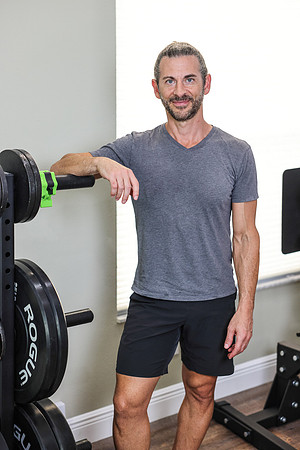 Brian Larris Marketing Portraits-137
