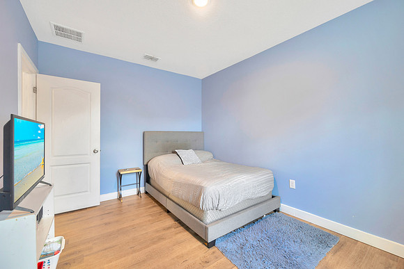 Daniel Smith 6067 Silverdale Ave.-12
