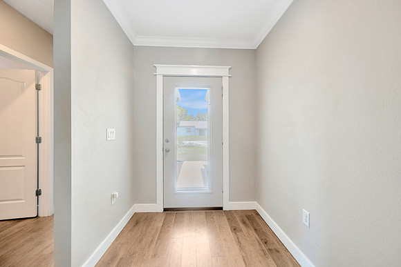 Daniel Smith 6067 Silverdale Ave.-10