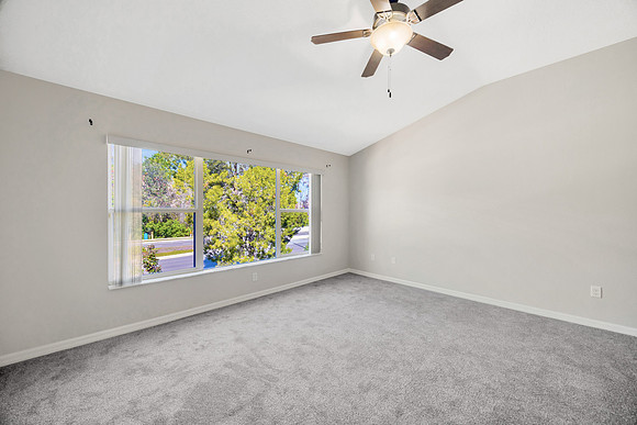 April 11246 Windsor Place-34
