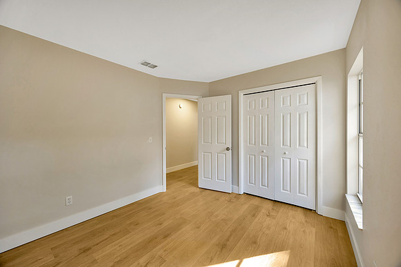Lynn Davis 2409 Arborwood Dr.-57