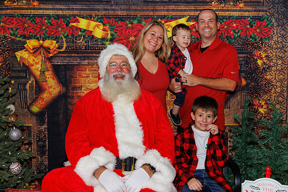 Live Oak Christmas December 14th 2024-63