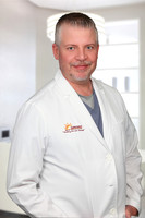 Brian Klein Headshot Office 4