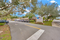 Suncoast Skin Daytona 655 Clyde Morris Blvd-1