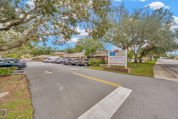 Suncoast Skin Daytona 655 Clyde Morris Blvd-1
