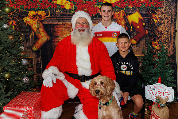 Live Oak Christmas December 14th 2024-40