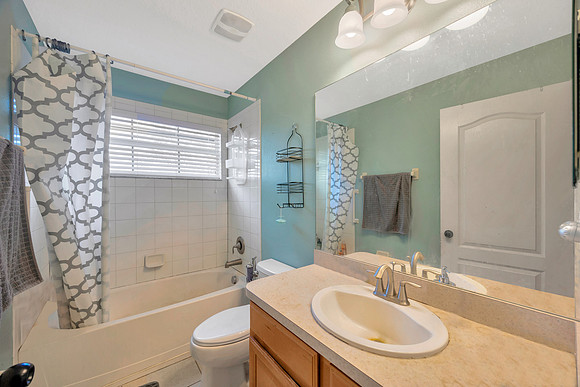 Alicia Felder 10635 Liberty Bell Dr.-17